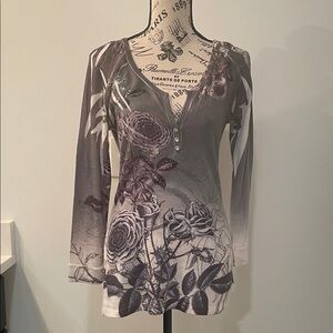 Floral V-Neck Gray Top